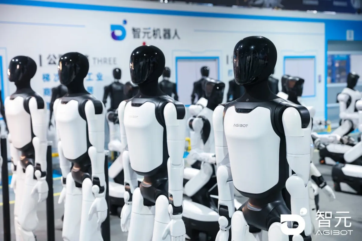 İnsansı Robotlarda Seri Üretim Çağı: Agibot 10.000’inci Robotunu Banttan İndirdi