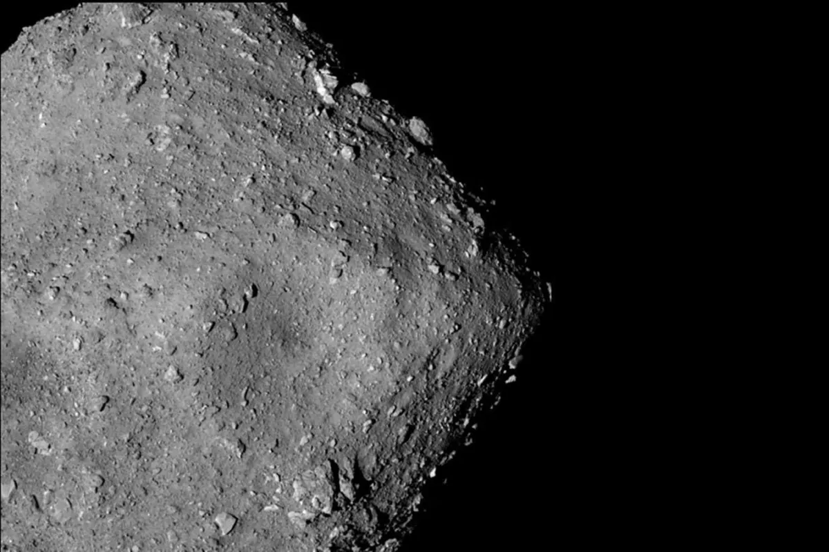 Ryugu Asteroitinde Hayatın Temel Unsurları Bulundu