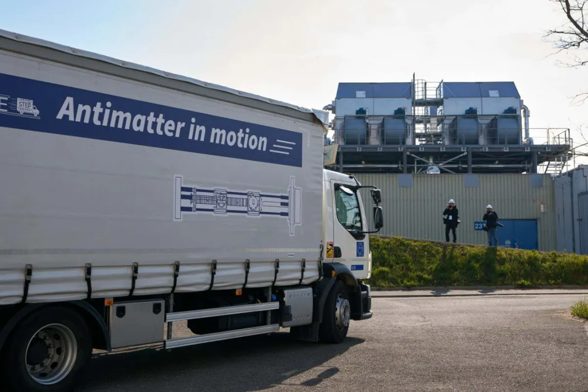 CERN, Antimater Taşımacılığında Yol Testi Başardı