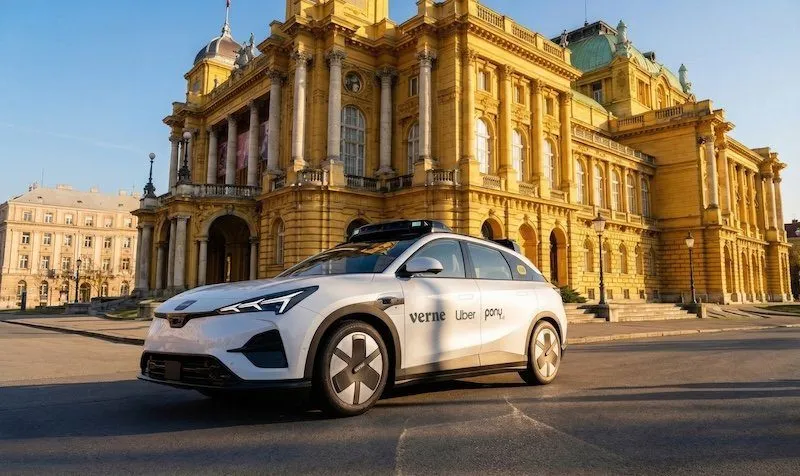 RoboTaxi Servisi Başlatılıyor