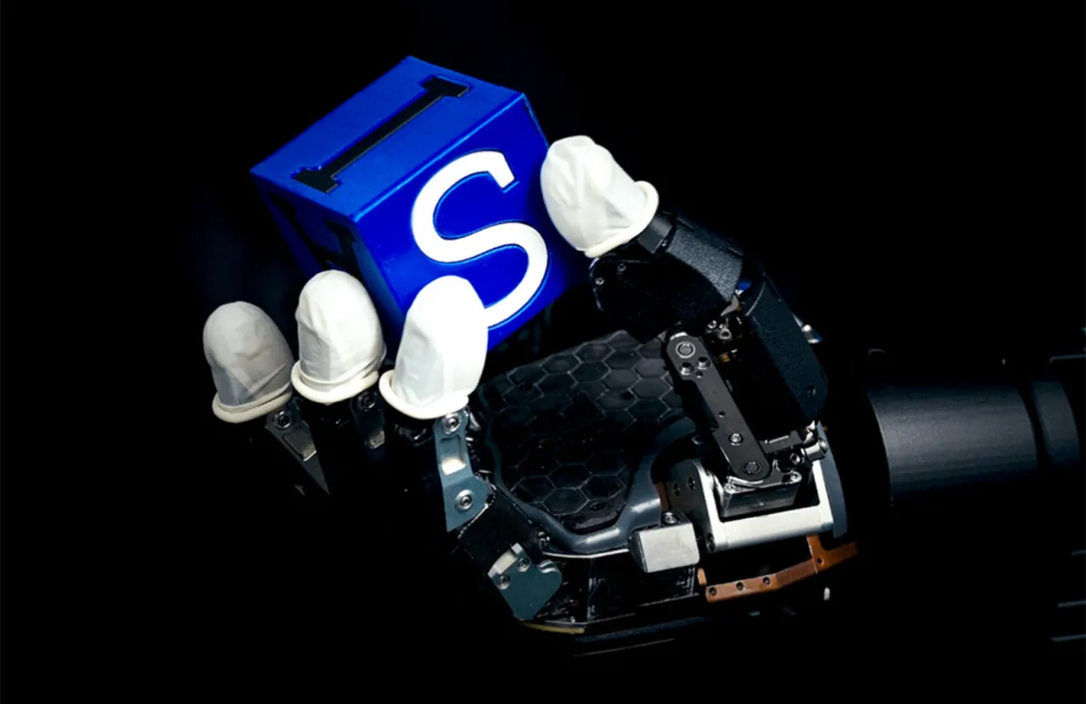 İnsan Eli Hassaslığında Robot El