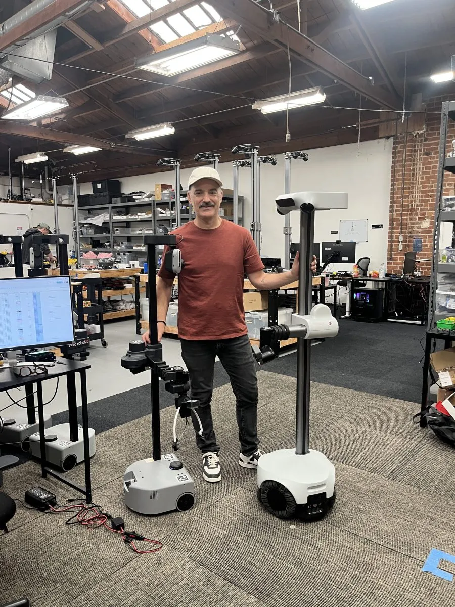 Silicon Valley Hazır mı? Hello Robot Evlere Giriyor!
