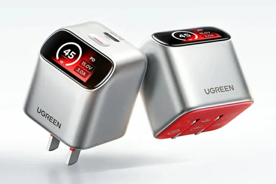 Ugreen, Ekranlı ve Kompakt 45W GaN Şarj Adaptörünü Tanıtt